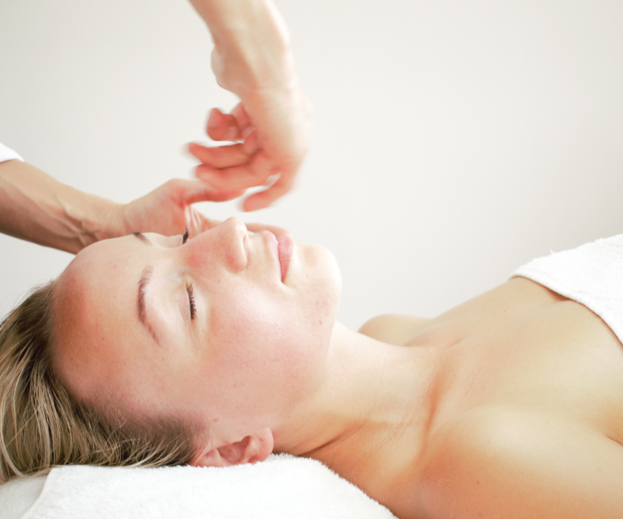 The Healthy Skin Room cover picture 2